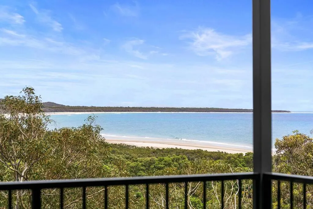Yarabin - Luxury Home With Ocean Views Point Lookout Holiday home